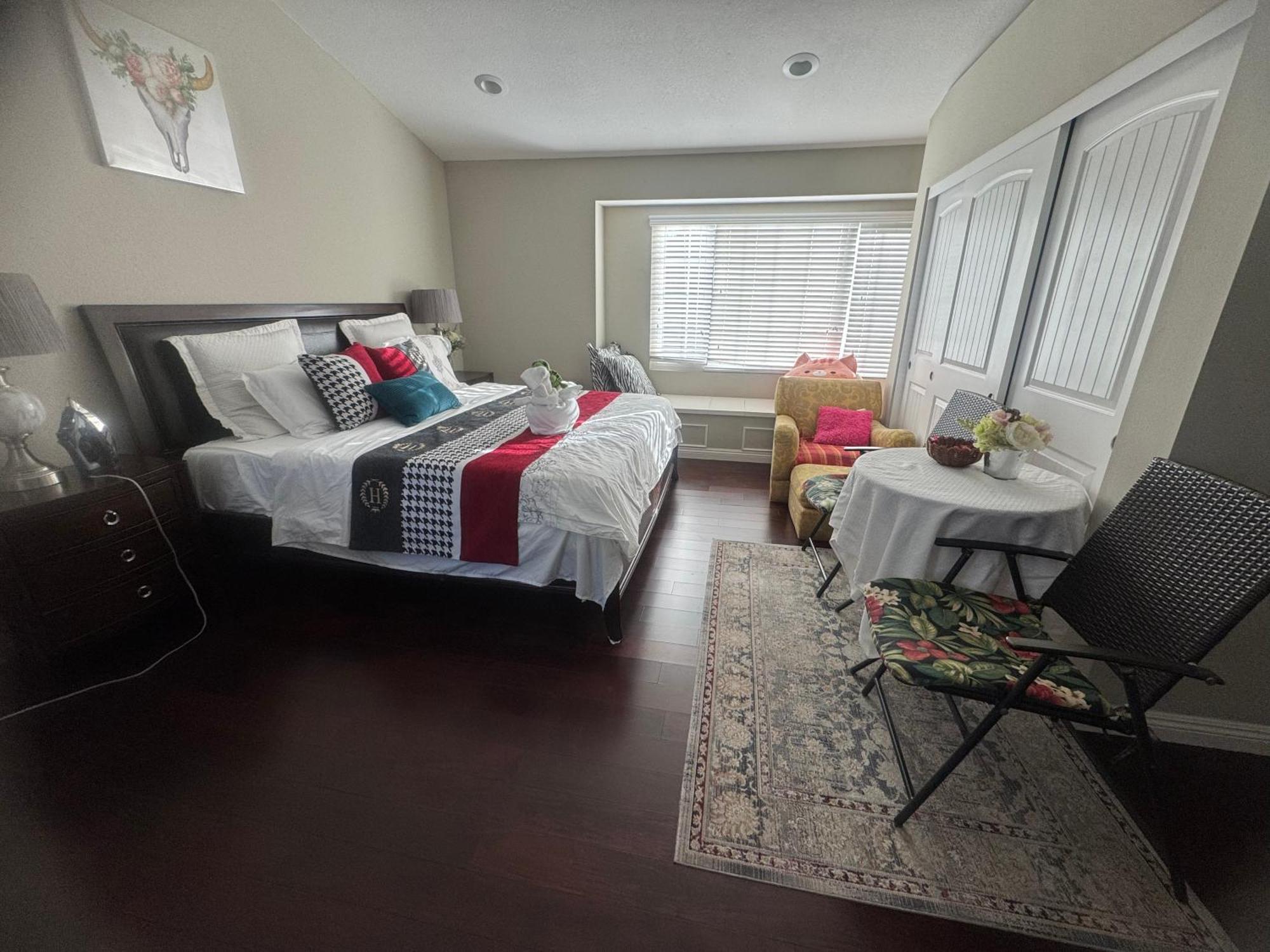 King Bed Big Room Chino Hills Zewnętrze zdjęcie